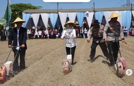 Screenshot_25-8-2025_10522_www.instagram.com